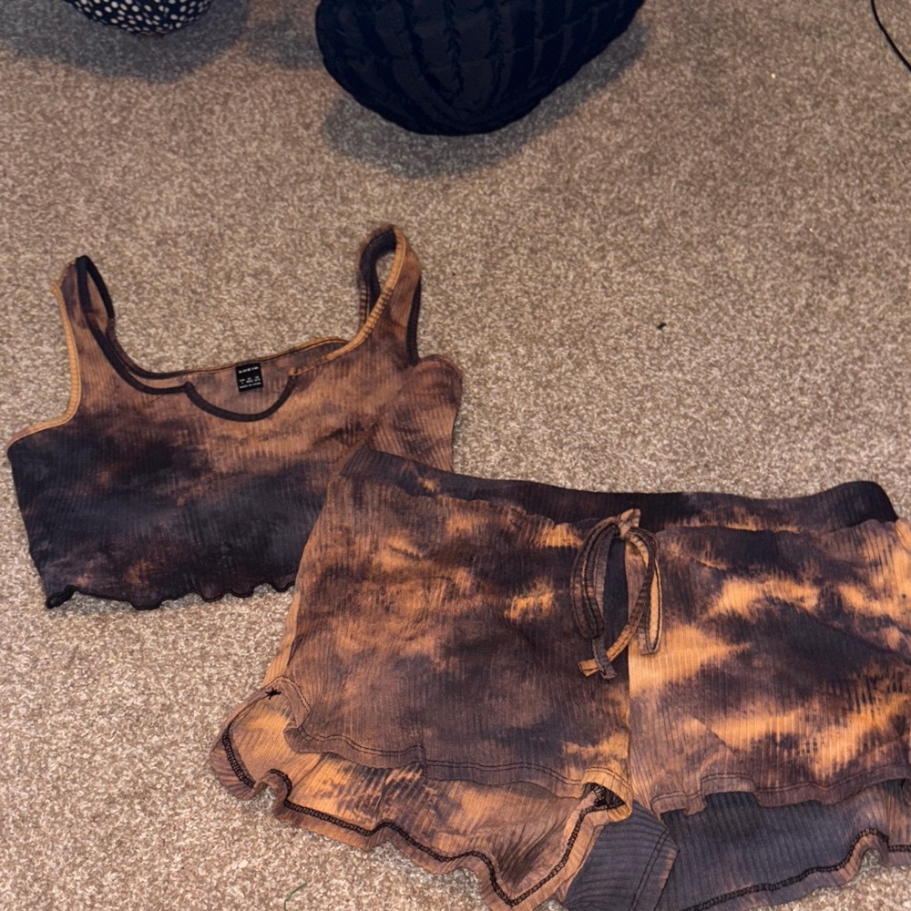 SHEIN Tie-Dye Tank Top and Shorts Set